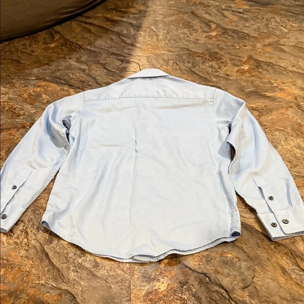 Calvin Klein Light Blue Button-Down Dress Shirt boys size 10